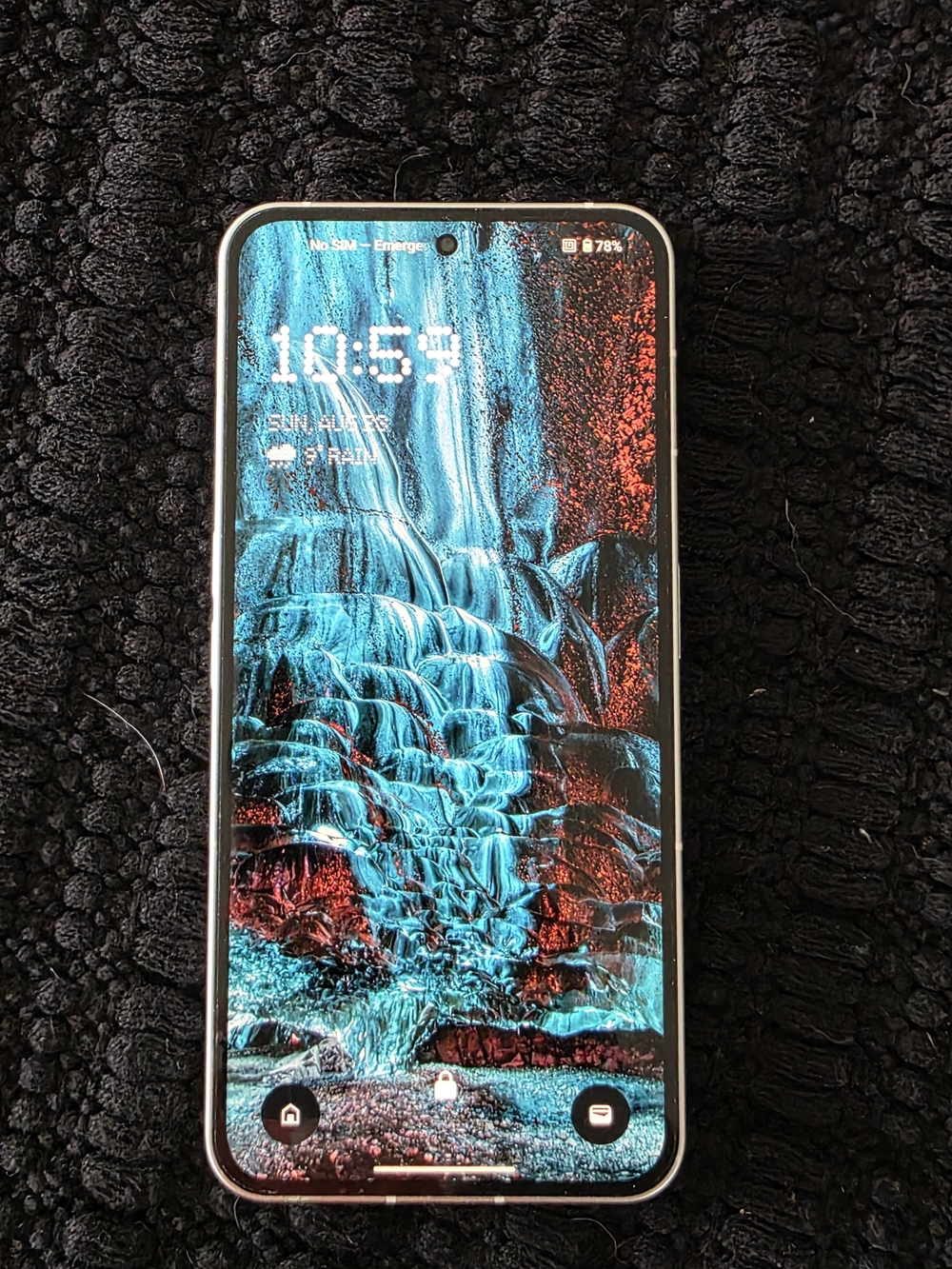 White NOTHING Phone 2